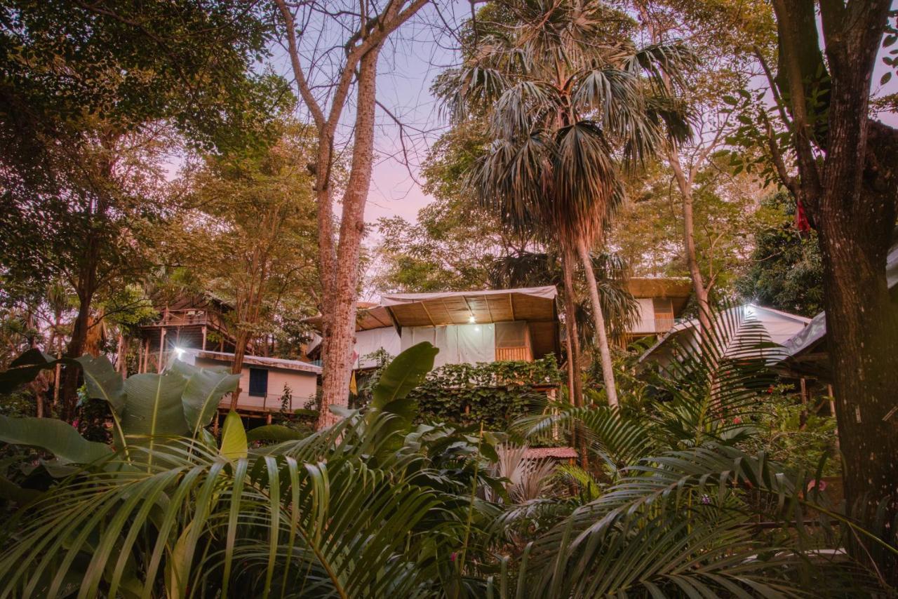 Serrano Glamping El Zaino Bagian luar foto